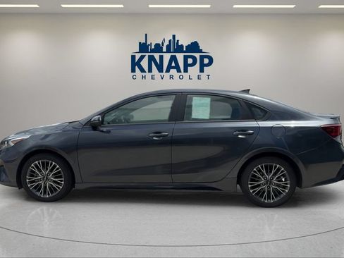 Used 2023 Kia Forte GT-Line w/ GT-Line Technology Package FWD image 2