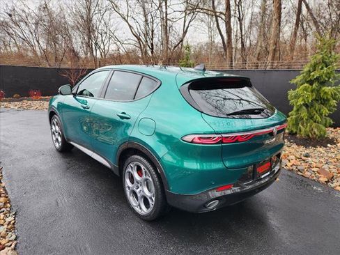 Used 2024 Alfa Romeo Tonale Veloce image 3