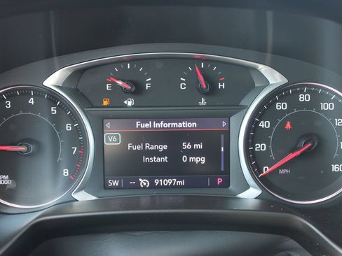 Used 2020 Chevrolet Blazer LT w/ Sound & Technology Package FWD image 32