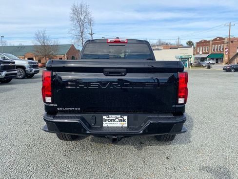 New 2025 Chevrolet Colorado Trail Boss w/ Midnight Edition image 4