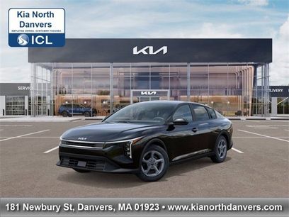 New 2025 Kia K4 LXS