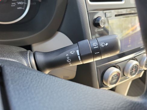 Used 2017 Subaru Forester 2.5i Premium w/ Popular Package #2A image 30