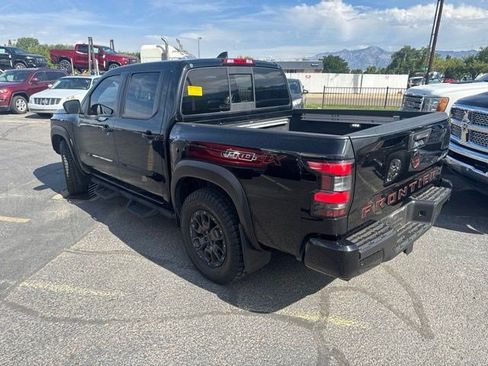 Used 2022 Nissan Frontier PRO-4X w/ Pro-4X Premium Package AWD/4WD image 8