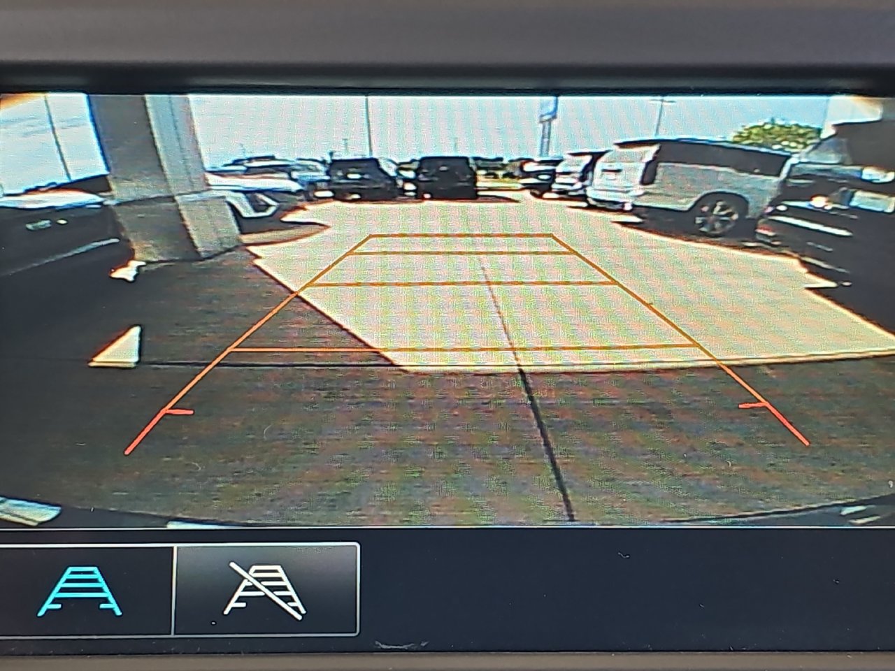 Used 2018 Chevrolet Equinox LT AWD/4WD image 28