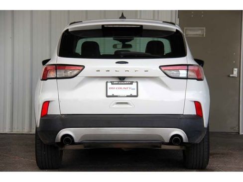 Used 2020 Ford Escape S image 10