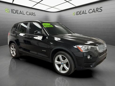 Used 2017 BMW X3 sDrive28i RWD image 3