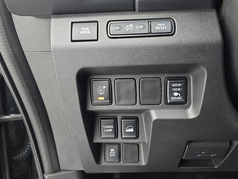 Certified 2023 Nissan Frontier SV w/ SV Premium Package image 23