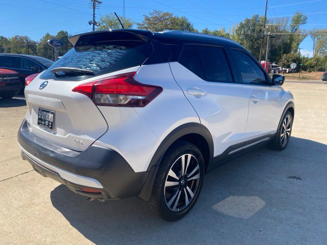Used 2019 Nissan Kicks SR FWD image 5