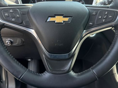 Used 2018 Chevrolet Equinox LT AWD/4WD image 19