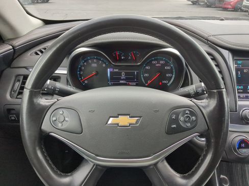 Used 2019 Chevrolet Impala LT image 18