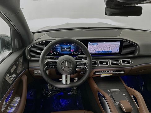 New 2026 Mercedes-Benz GLS 450 4MATIC image 24