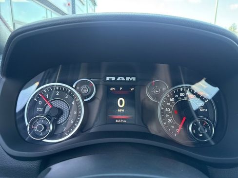 Used 2024 RAM 2500 Tradesman w/ Chrome Appearance Group image 21