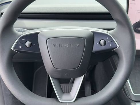 Used 2026 Tesla Model Y Long Range AWD/4WD image 12