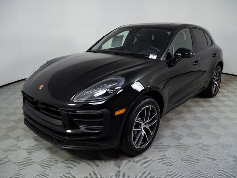 New 2026 Porsche Macan AWD/4WD image 1