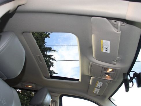 Used 2006 Jeep Grand Cherokee Limited AWD/4WD image 10