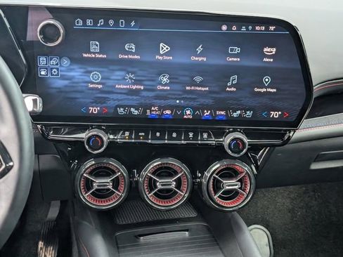 Used 2024 Chevrolet Blazer EV RS image 12