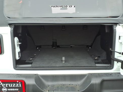 Used 2022 Jeep Wrangler Unlimited Sport AWD/4WD image 24