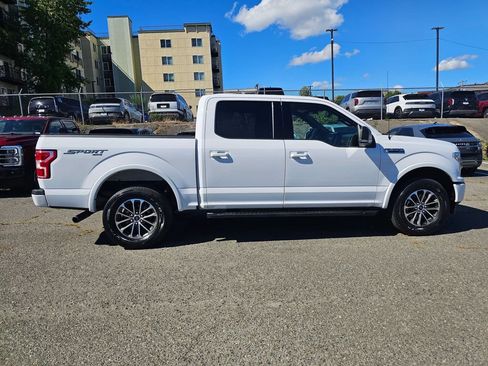 Used 2018 Ford F150 XLT w/ Equipment Group 302A Luxury AWD/4WD image 9