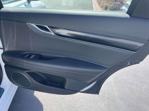 New 2026 Genesis G80 2.5T image 23