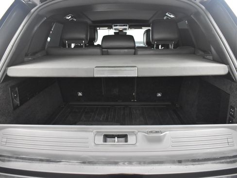 Used 2018 Land Rover Range Rover HSE AWD/4WD image 14