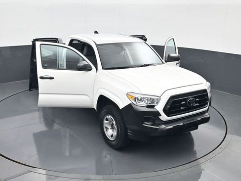 Used 2021 Toyota Tacoma SR RWD image 28