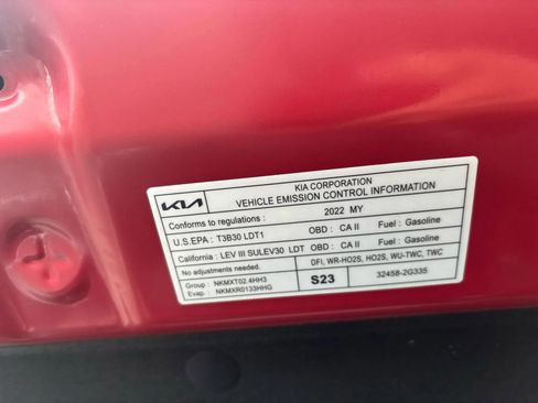 Used 2022 Kia Sportage LX image 19