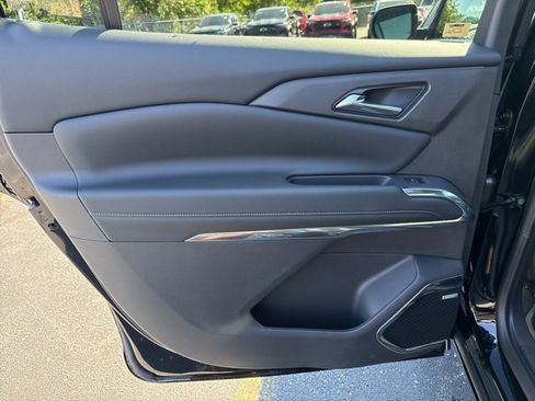 New 2026 Chevrolet Traverse High Country w/ LPO, Floor Liner Package image 13