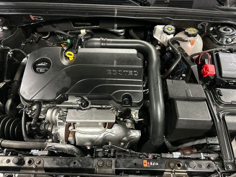 Used 2024 Chevrolet Malibu LT image 24