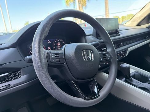 Used 2024 Honda Accord EX image 24