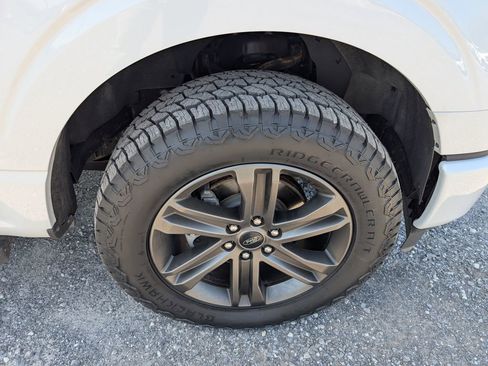 Used 2022 Ford F150 XLT w/ Equipment Group 302A High image 15