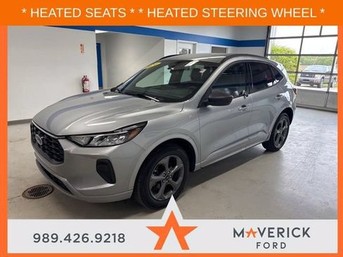 Used 2024 Ford Escape ST-Line w/ Tech Pack #1 AWD/4WD image 1