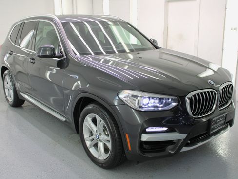 Used 2018 BMW X3 xDrive30i w/ Convenience Package image 11