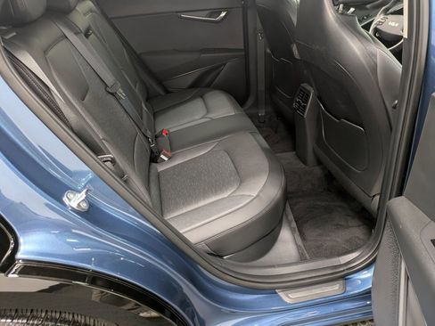 Certified 2024 Kia Niro SX Touring image 26