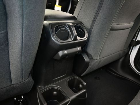 New 2026 Jeep Gladiator Sport image 29