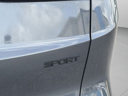 Certified 2025 Honda CR-V Sport-L image 9