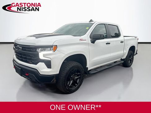Used 2025 Chevrolet Silverado 1500 LT Trail Boss w/ Protection Package AWD/4WD image 3