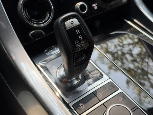 Used 2022 Land Rover Range Rover Sport HSE Silver Edition AWD/4WD image 24