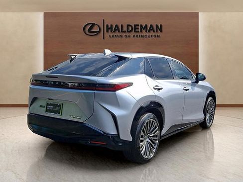 Certified 2023 Lexus RZ 450e Premium w/ Accessory Package (Z1) AWD/4WD image 6