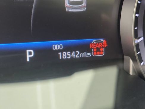 Used 2026 Toyota Highlander XLE AWD/4WD image 27