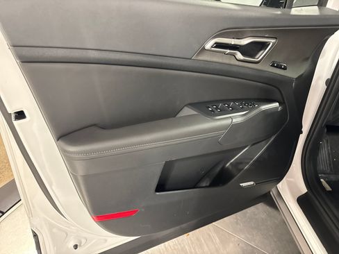 New 2026 Kia Sportage X-Line w/ X-Line Technology Package AWD/4WD image 25