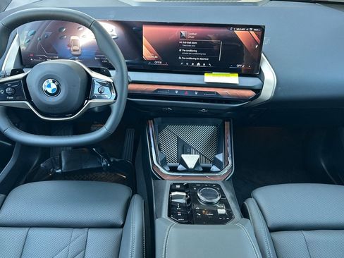 Used 2025 BMW X3 xDrive30i w/ Convenience Package image 15