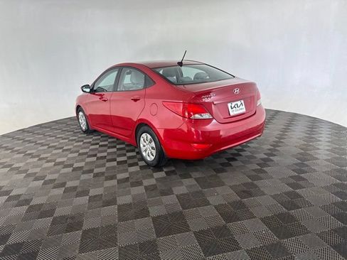 Used 2015 Hyundai Accent GLS FWD image 9