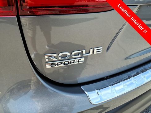 Used 2021 Nissan Rogue Sport S image 9