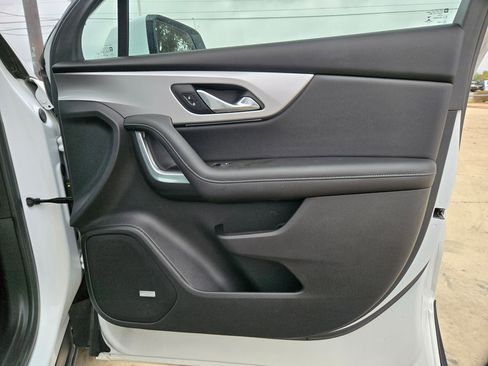 Used 2021 Chevrolet Blazer LT w/ Sound & Technology Package image 30