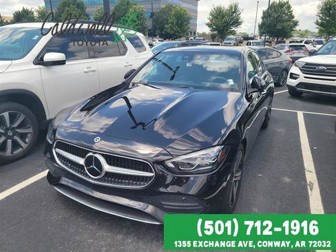 Used 2024 Mercedes-Benz C 300 4MATIC Sedan image 3