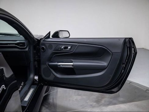 Used 2026 Ford Mustang GT Premium w/ GT Performance Package RWD image 31