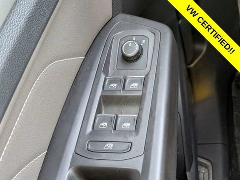 Certified 2023 Volkswagen Atlas SEL R-Line AWD/4WD image 26