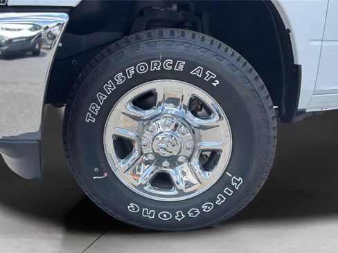 Certified 2024 RAM 2500 Tradesman w/ Chrome Appearance Group AWD/4WD image 30