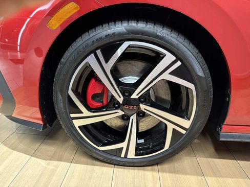 New 2026 Volkswagen GTI SE image 8