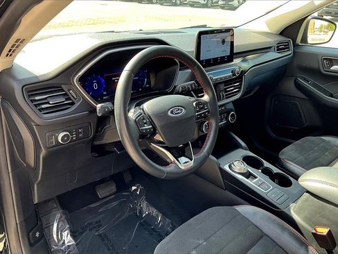 Certified 2022 Ford Escape SEL w/ SEL Stealth AWD Package image 13